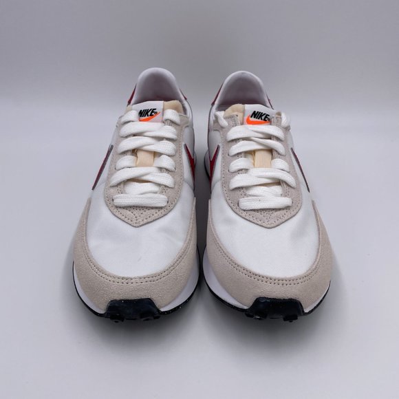 Nike Waffle Trainer 2 White / Gym Red - Black Womens Shoes - Picture 3 of 8